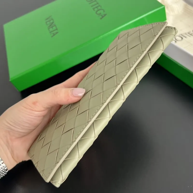 BV Wallets-12 - Image 3