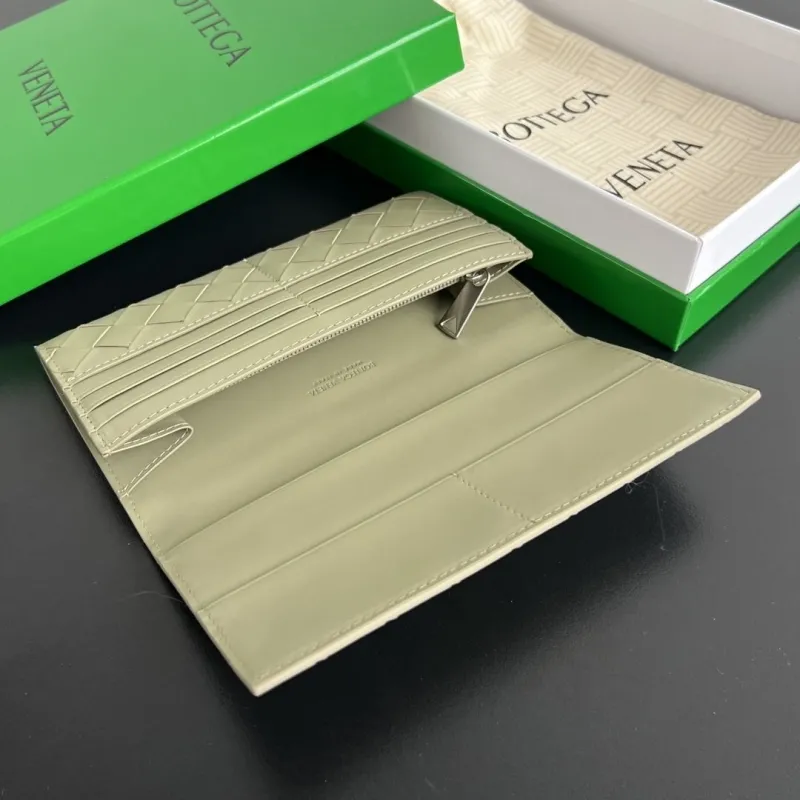 BV Wallets-12 - Image 5