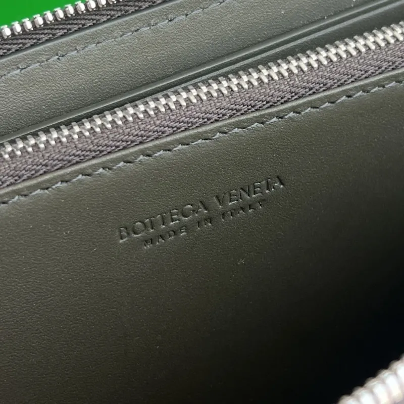 BV Wallets-16 - Image 9