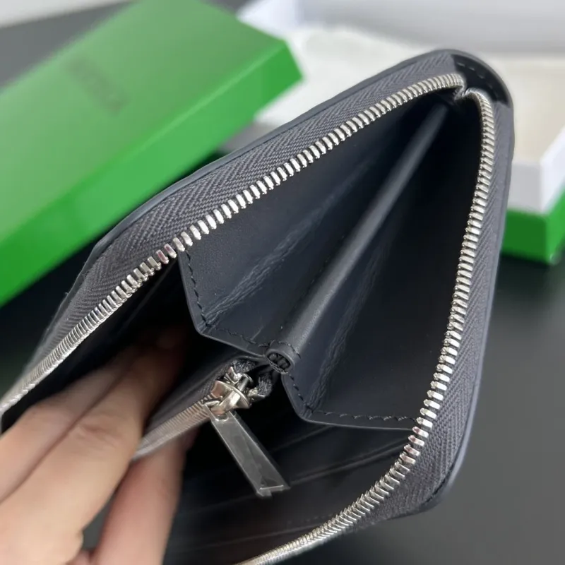 BV Wallets-19 - Image 7