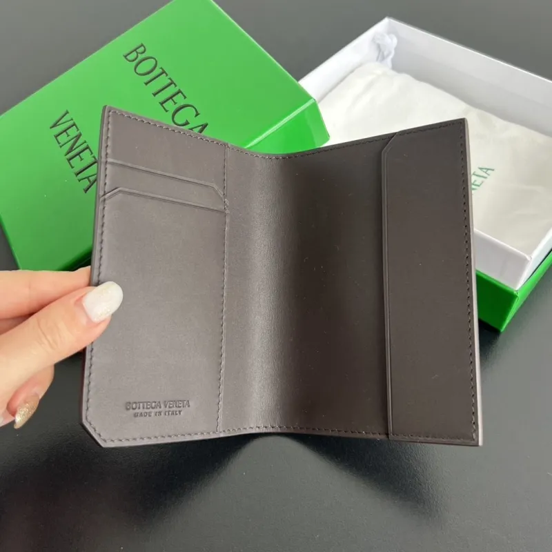 BV Wallets-22 - Image 5