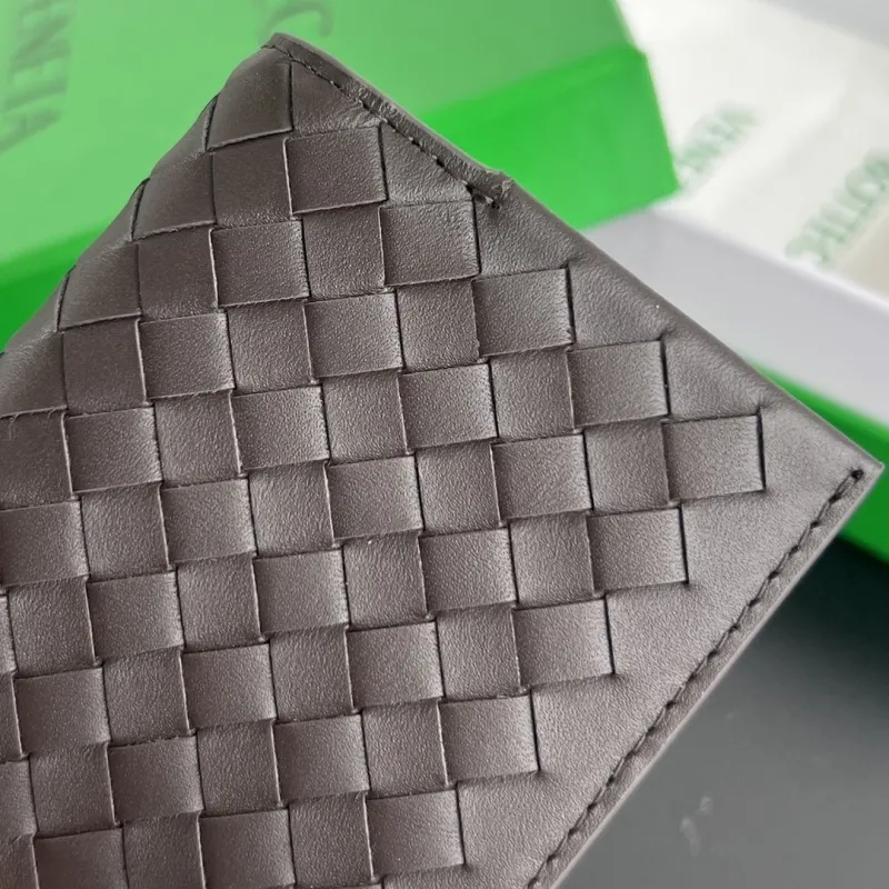 BV Wallets-26 - Image 9