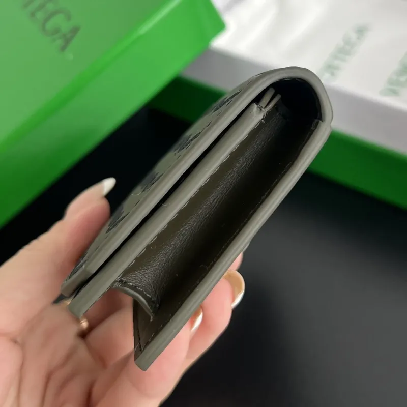 BV Wallets-31 - Image 3