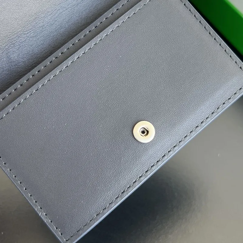 Bottega Veneta Gray Leather Compact Wallet - Image 6