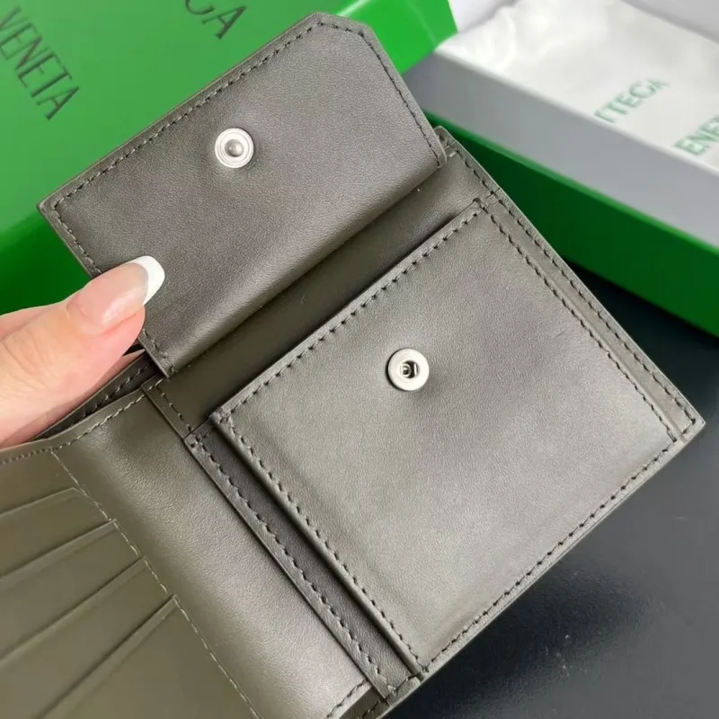 BV Wallets-38 - Image 6