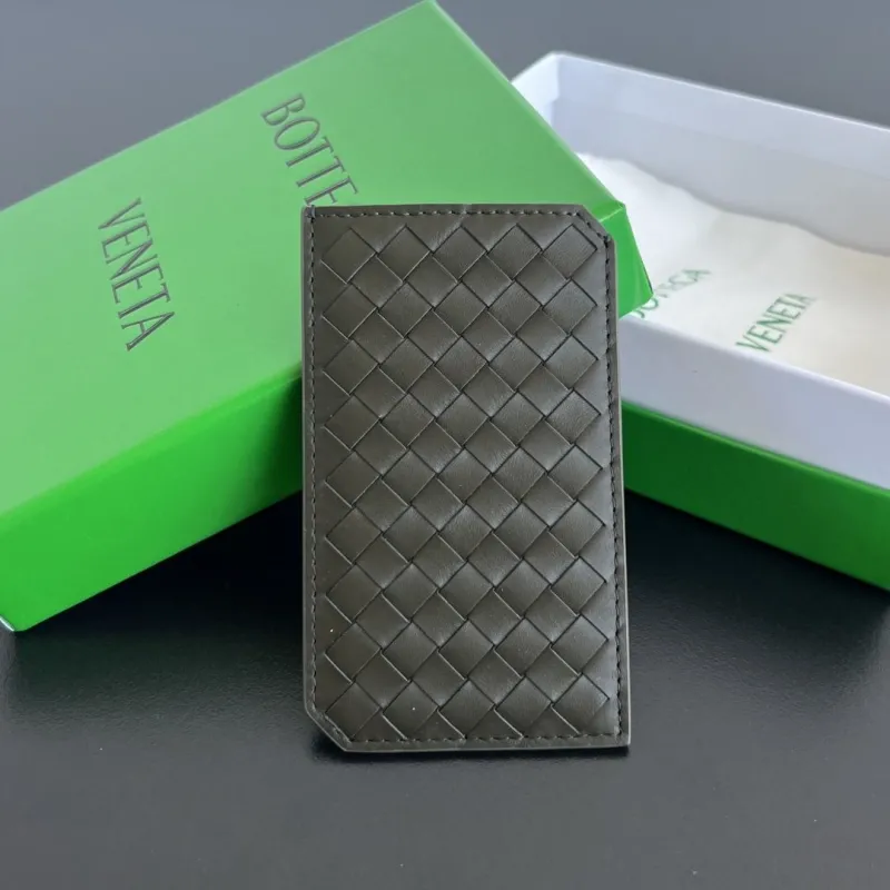 BV Wallets-47