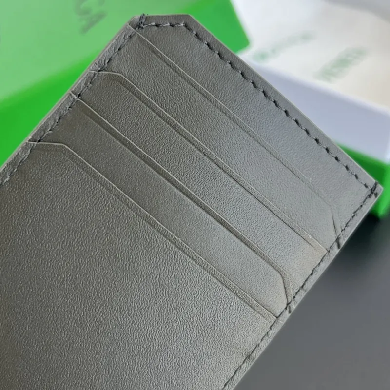 BV Wallets-47 - Image 6