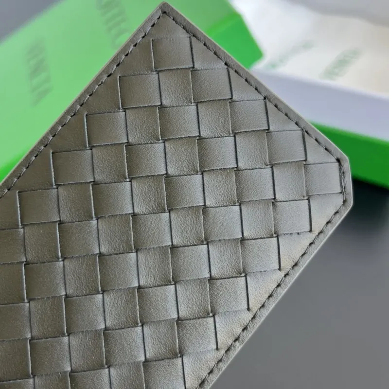 BV Wallets-47 - Image 9