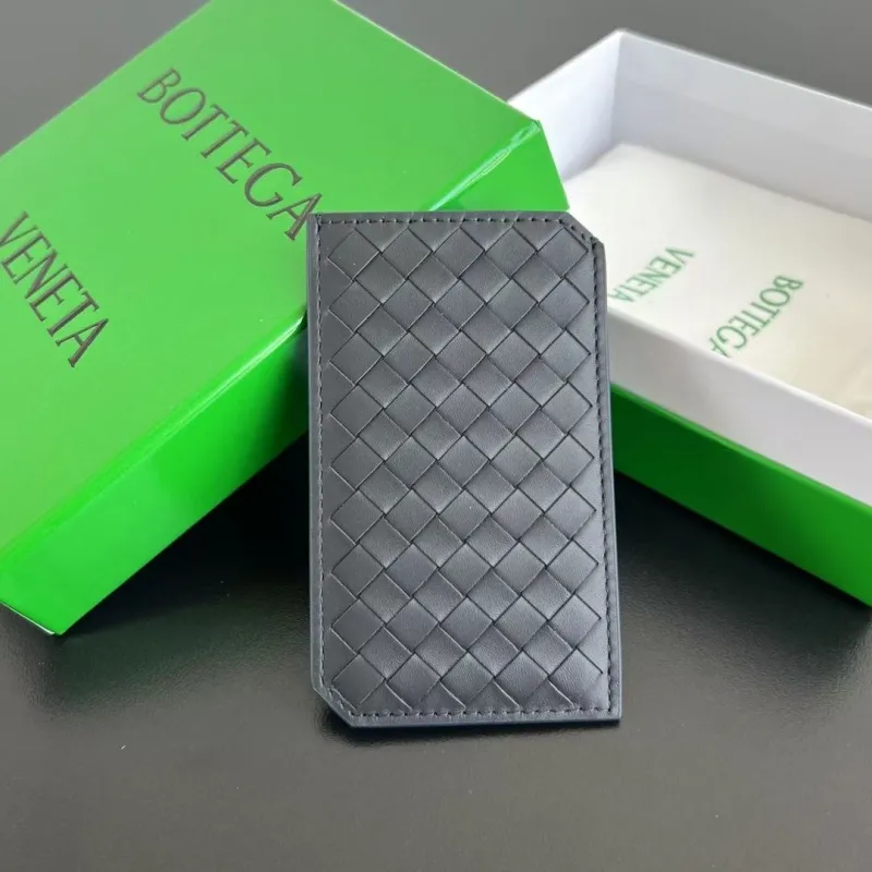 BV Wallets-49