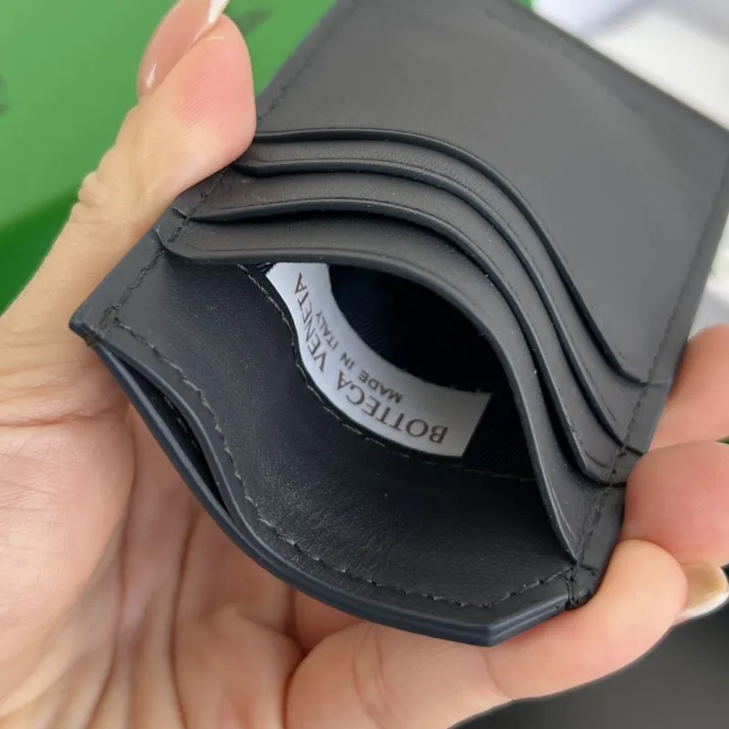 BV Wallets-49 - Image 8