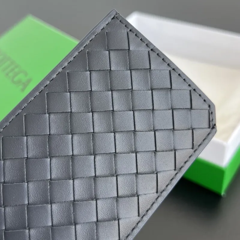 BV Wallets-49 - Image 9