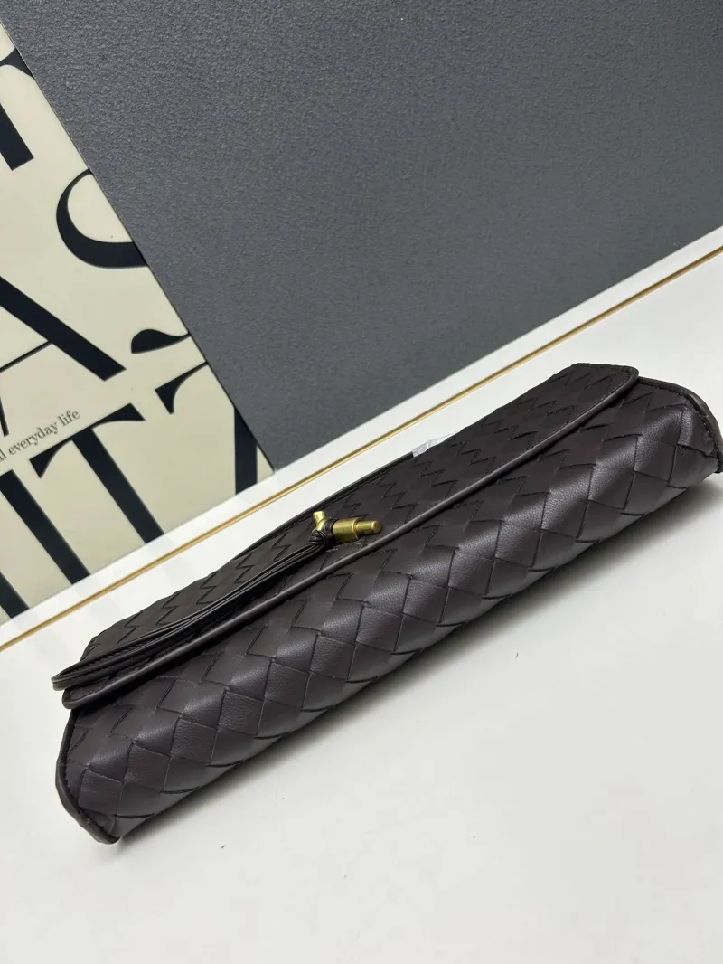 BV Wallets-60 - Image 3