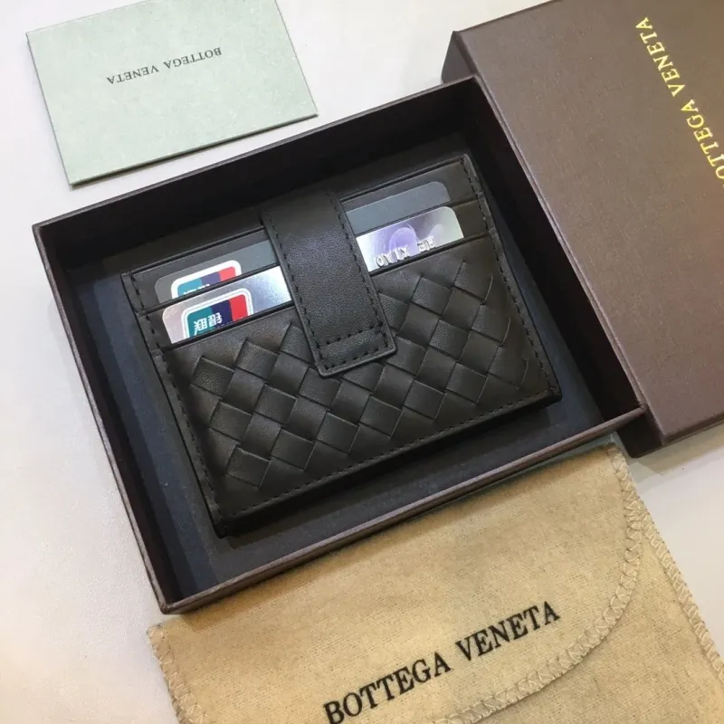 Alternative view of BV Wallets-63