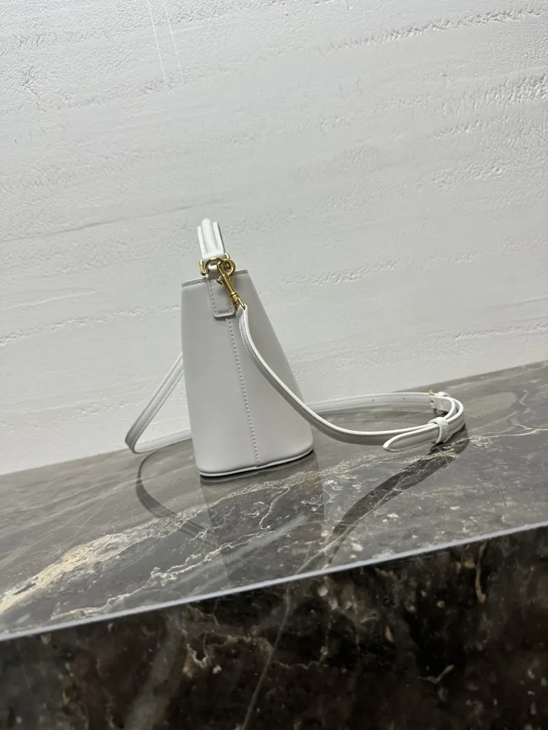 Celine White Leather Crossbody Bucket Bag - Image 3