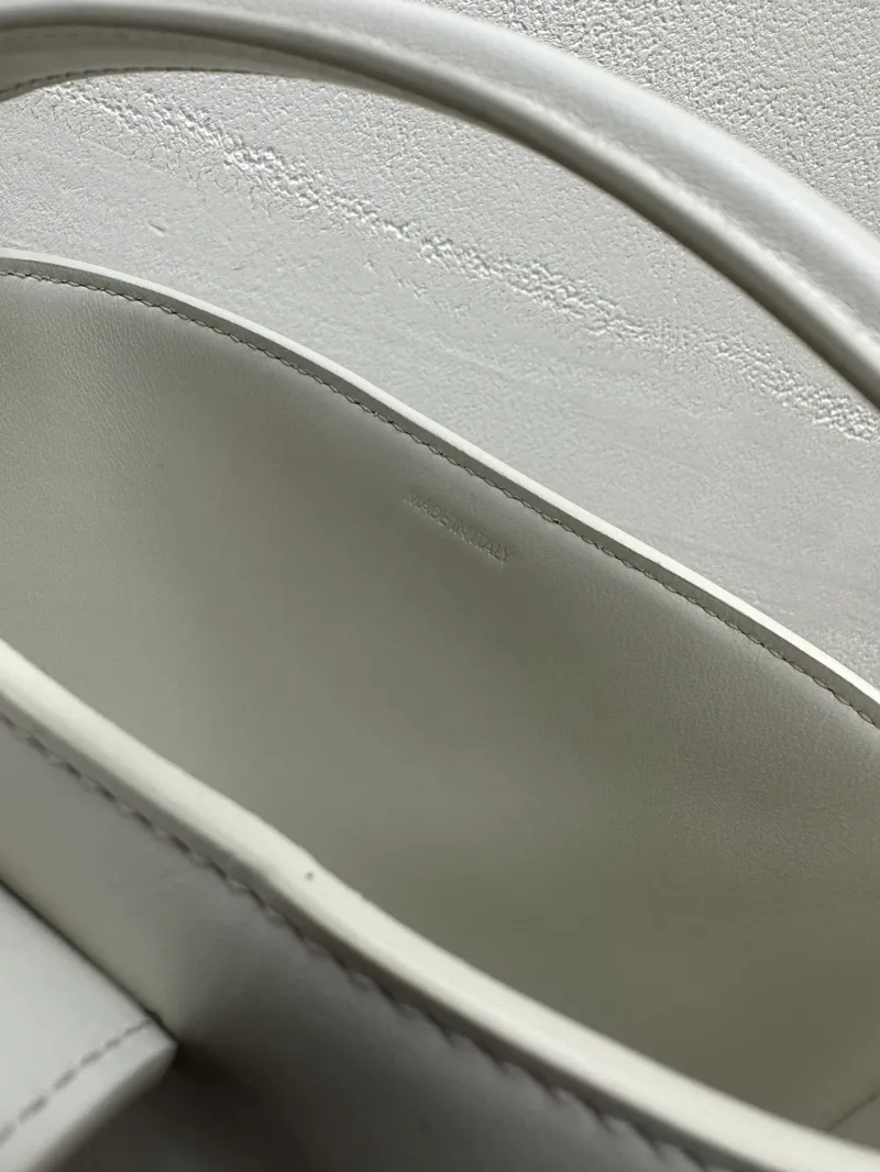 Celine White Leather Crossbody Bucket Bag - Image 8
