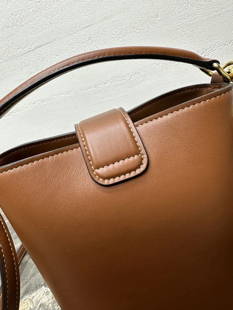Celine Brown Leather Bucket Bag - Image 6
