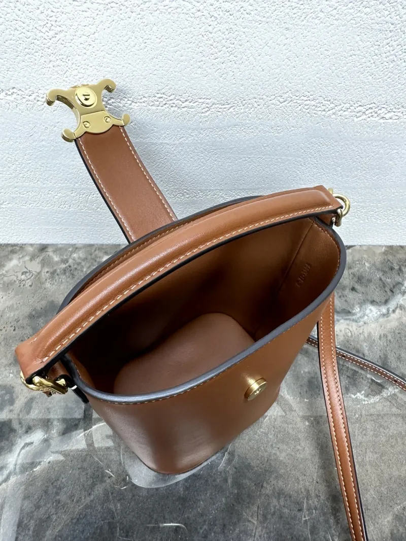 Celine Brown Leather Bucket Bag - Image 9