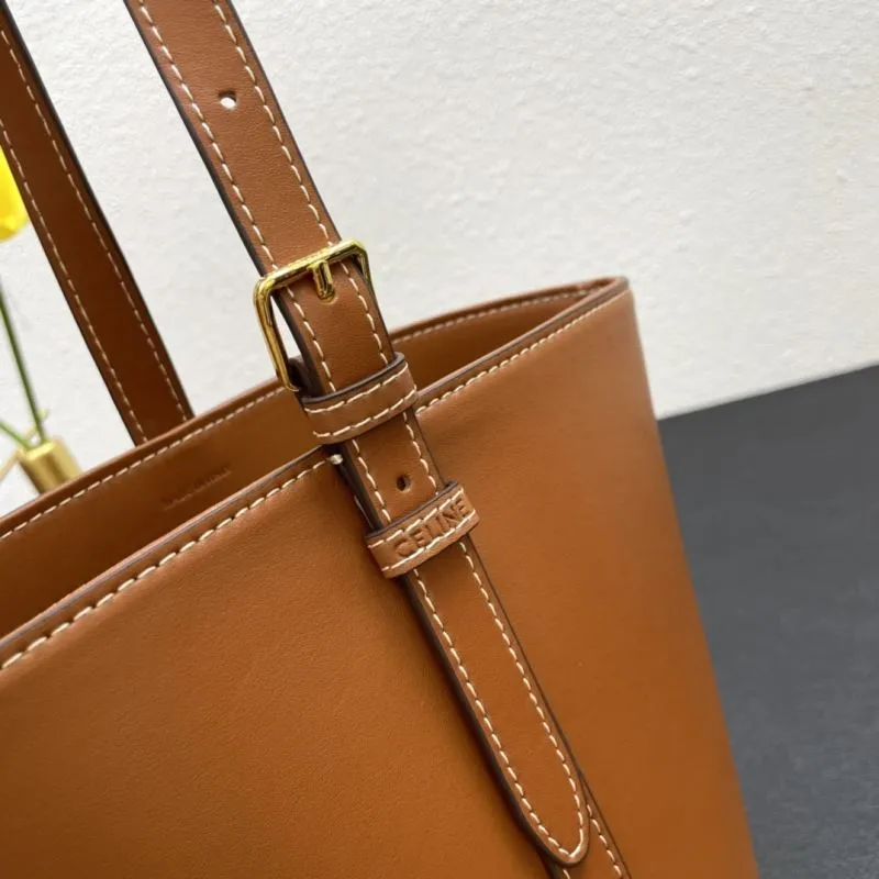Celine Brown Leather Bucket Bag 1165 Size 24*21 - Image 5