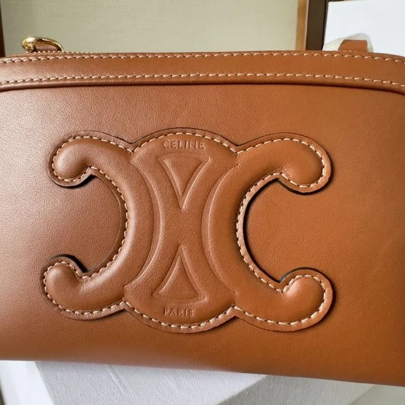 Celine Brown Leather Chain Clutch Bag - Image 5