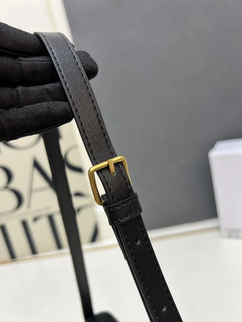 Celine Black Leather Shoulder Bag TT17500 - Image 5