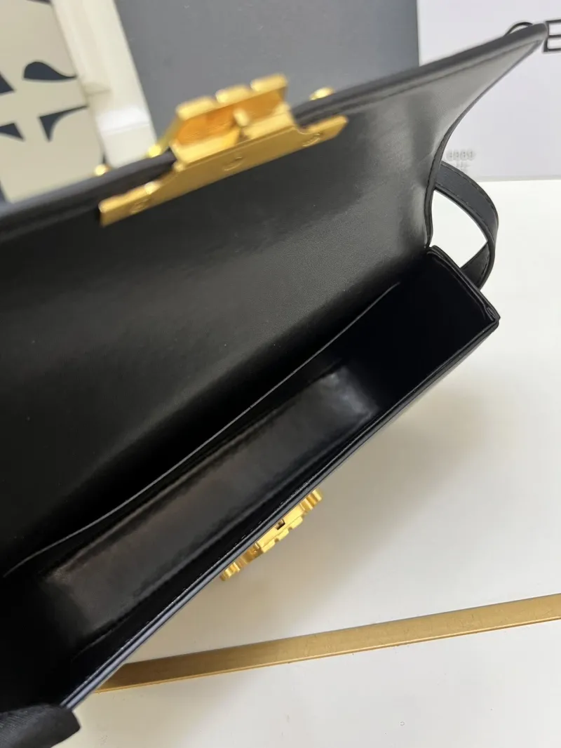 Celine Black Leather Shoulder Bag TT17500 - Image 7