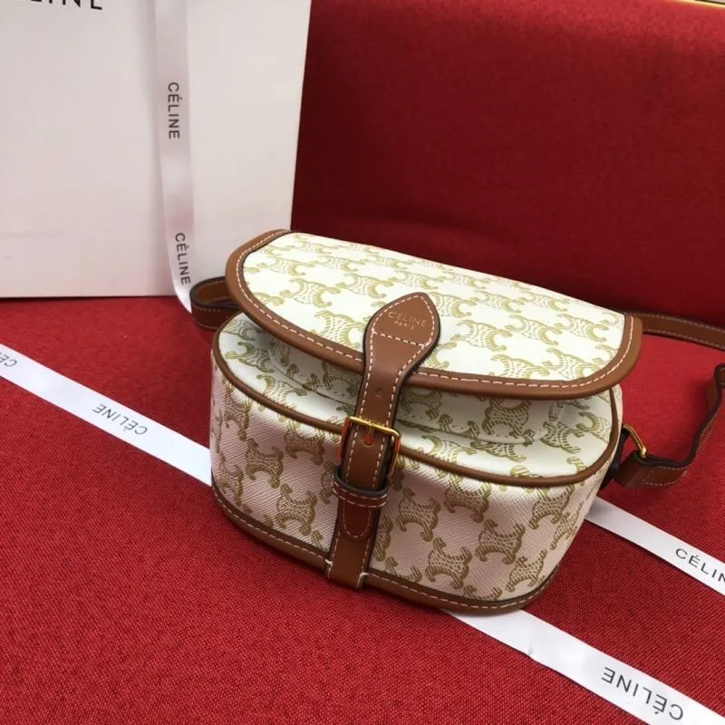 Celine 1815 Beige Saddle Crossbody Bag - Image 7