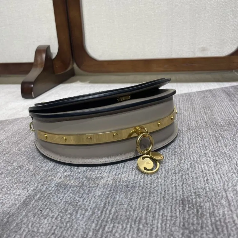 Chloe Taupe Saddle Crossbody Bag - Image 5