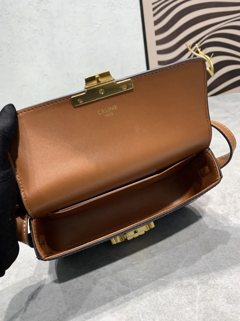 Celine Triomphe Monogram Shoulder Bag 20x10x4cm - Image 8