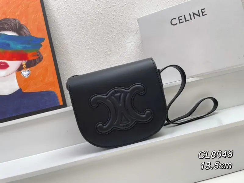 Celine Black Crossbody Bag CL8048 18.5cm