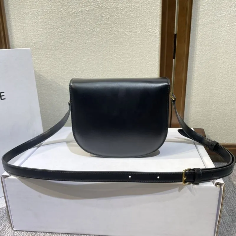 Celine Black Leather Crossbody Saddle Bag - Image 3