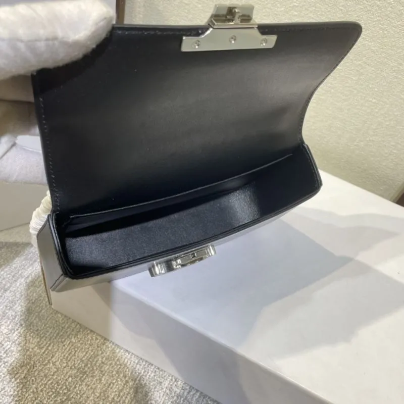 Celine Black Leather Chain Shoulder Bag - Image 8