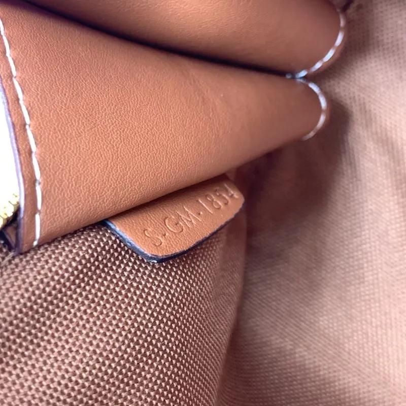 Celine C10E382 Beige Crossbody Bag - Image 9