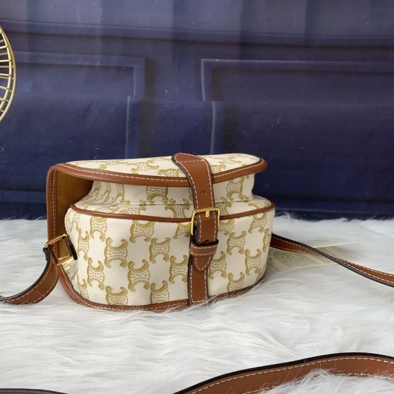 Celine Beige Crossbody Saddle Bag 637 - Image 3
