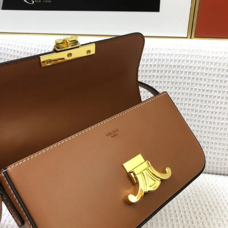 Celine Brown Leather Crossbody Bag 1916 Size 20cm - Image 8