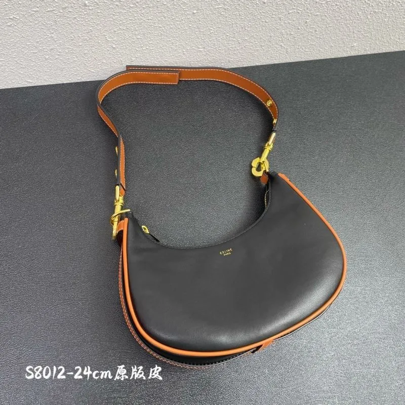 Celine S8012 24cm Black Leather Shoulder Bag - Image 3