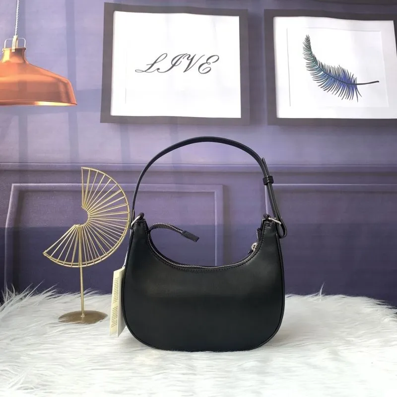 Alternative view of Celine Shoulder Bags-24
