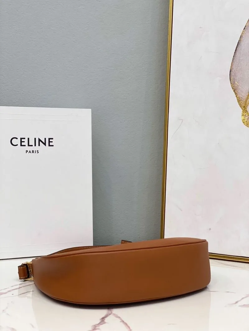 Celine Brown Leather Shoulder Bag - Image 4