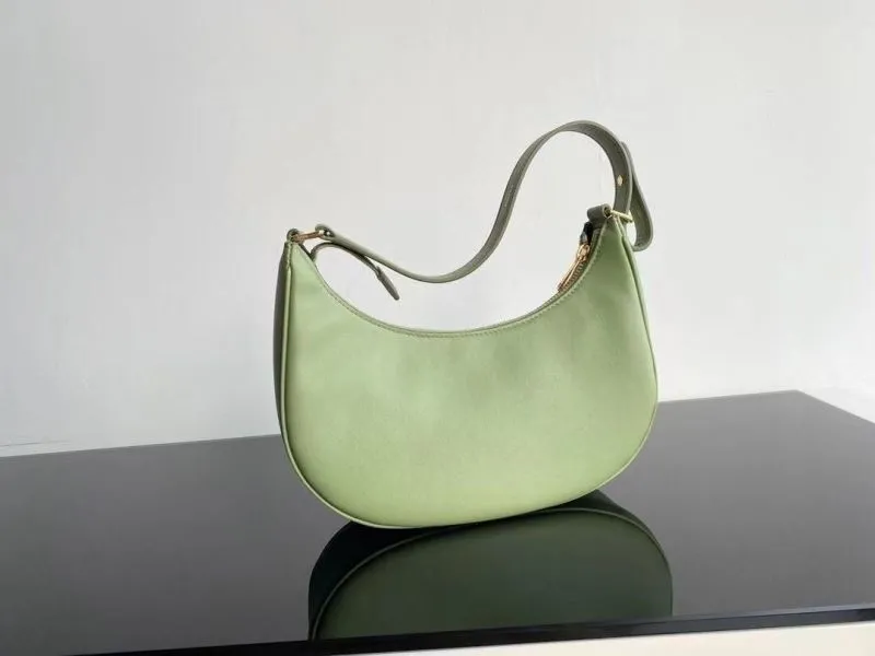 Celine Sage Green Shoulder Bag - Image 3