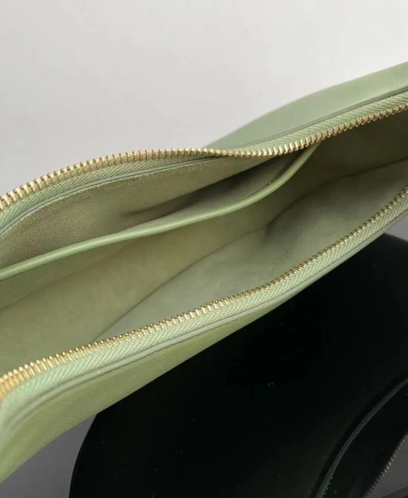 Celine Sage Green Shoulder Bag - Image 8