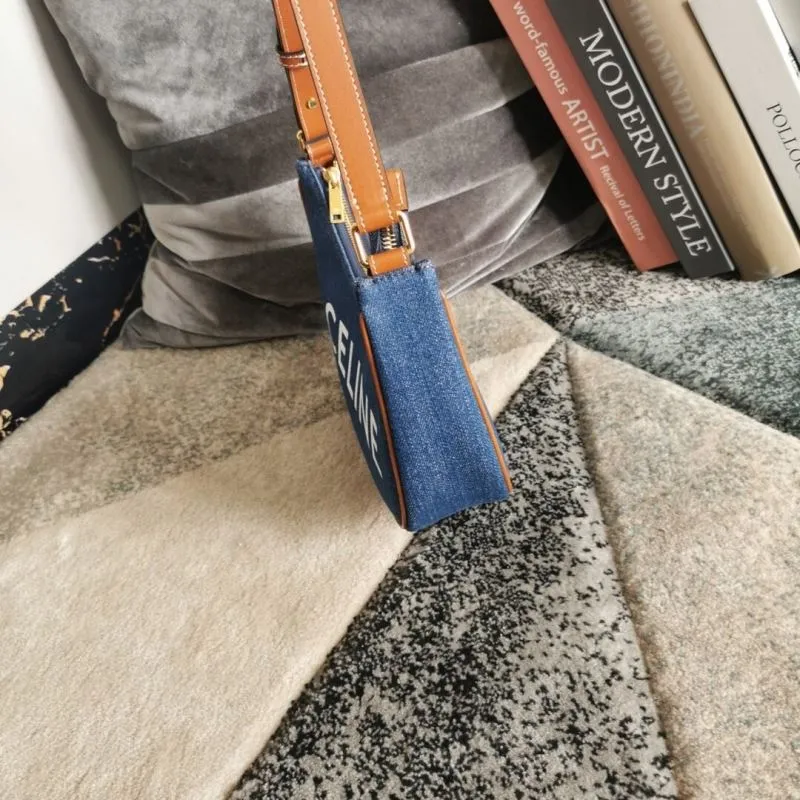 Celine Blue Denim Shoulder Bag - Image 3