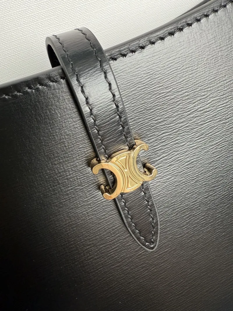 Celine Black Leather Shoulder Bag - Image 4