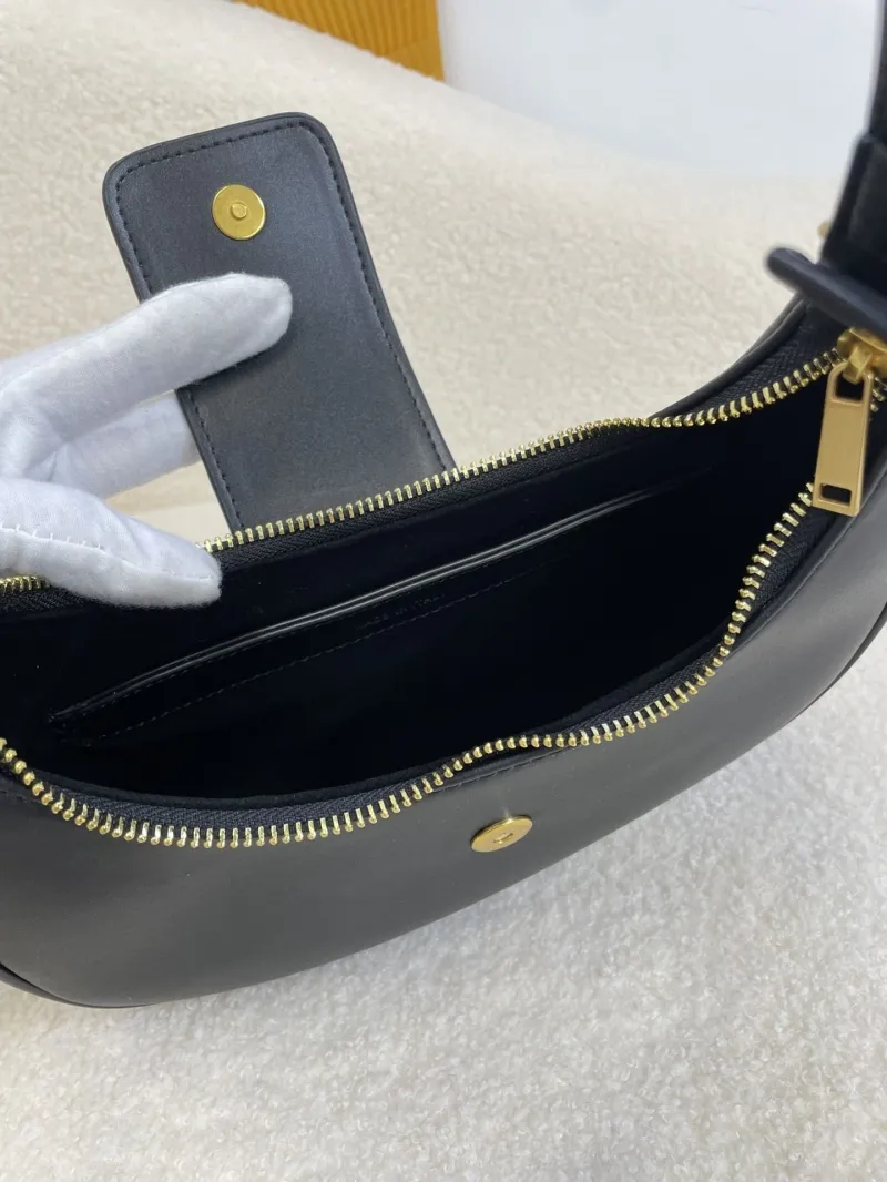 Celine Black Hobo Shoulder Bag - Image 9