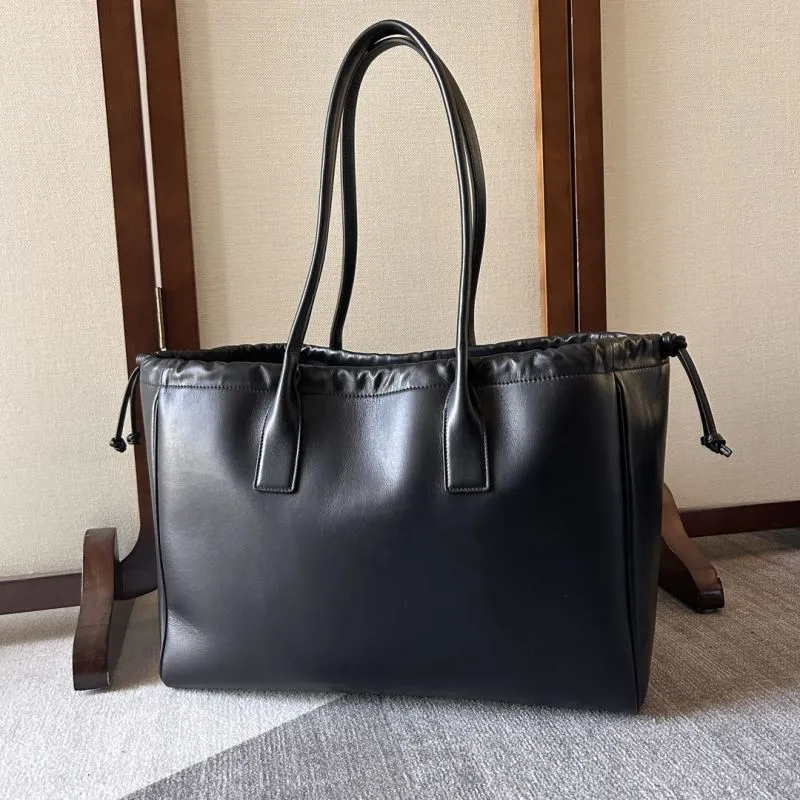 Celine Black Leather Tote Bag - Image 3