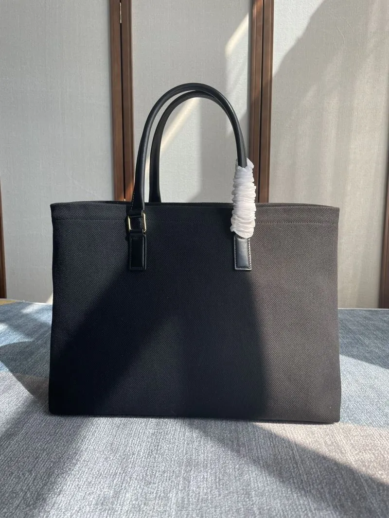 Celine Shopping Bags-58 - Image 3