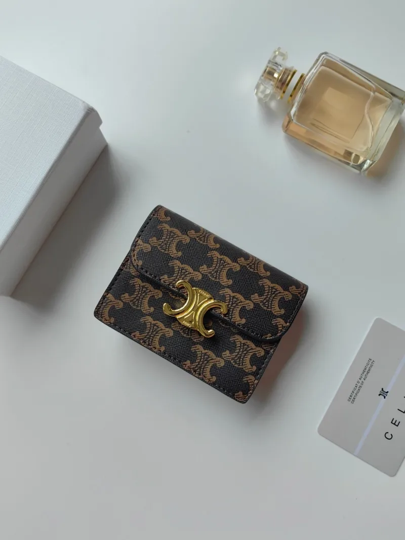 Alternative view of Celine Wallets-189