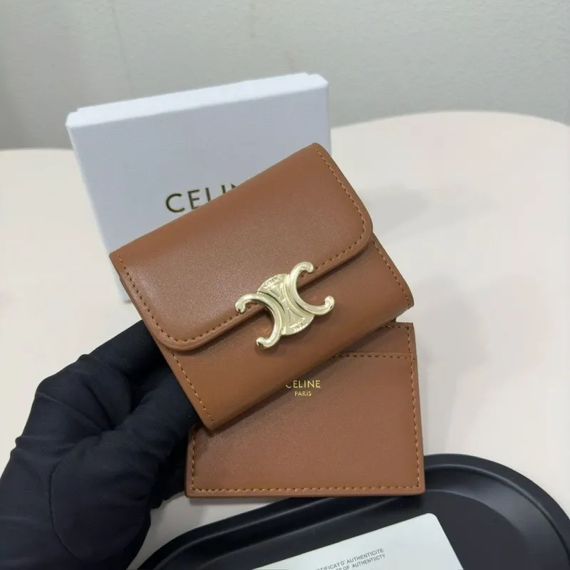 Alternative view of Celine Wallets-238
