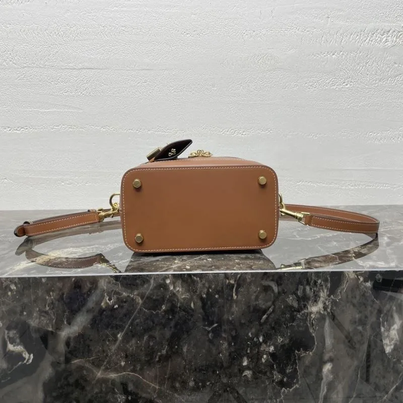 Celine Brown Leather Vanity Cosmetic Crossbody Bag - Image 6