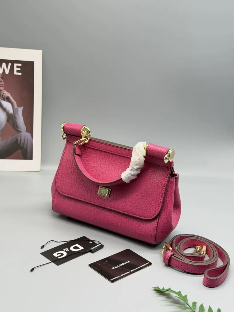 Alternative view of D&G Handle Bags-3