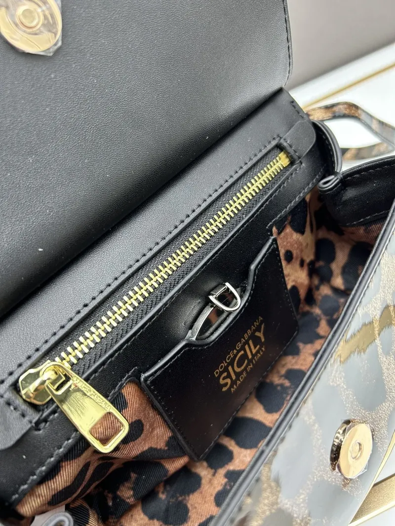 D&G Handle Bags-27 - Image 8
