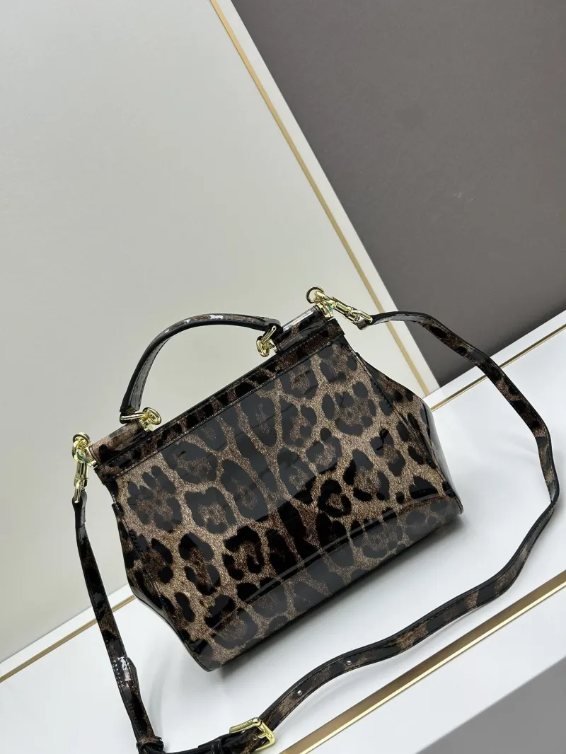 Dolce Gabbana Leopard Print Patent Leather Crossbody Handbag 25x20x12cm - Image 3